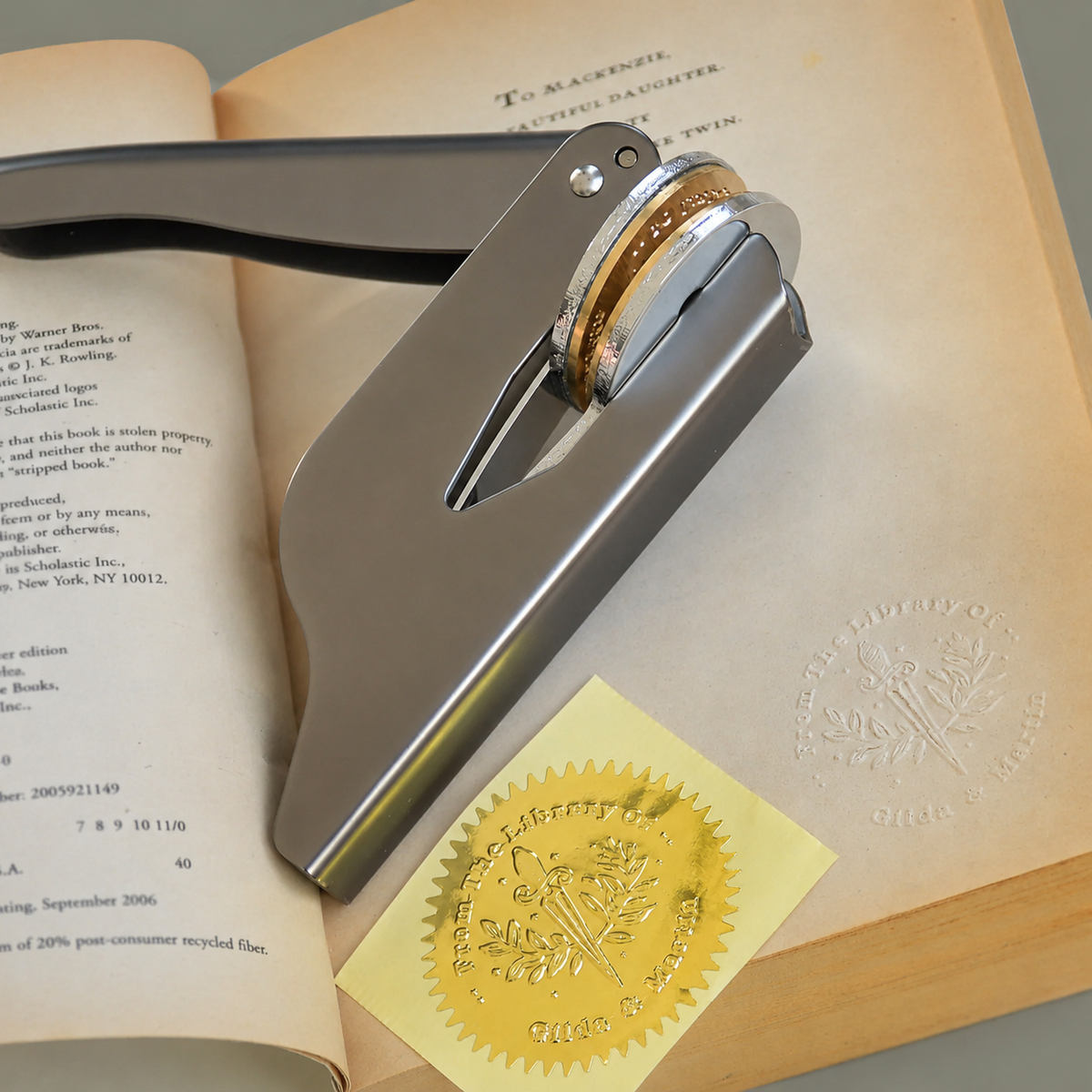 Readmark — Sello Personalizado para Libros